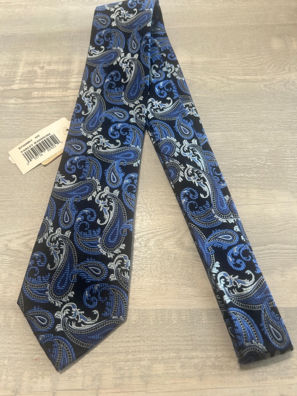 Geoffrey Beene Blue Paisley Silk Tie - NWT